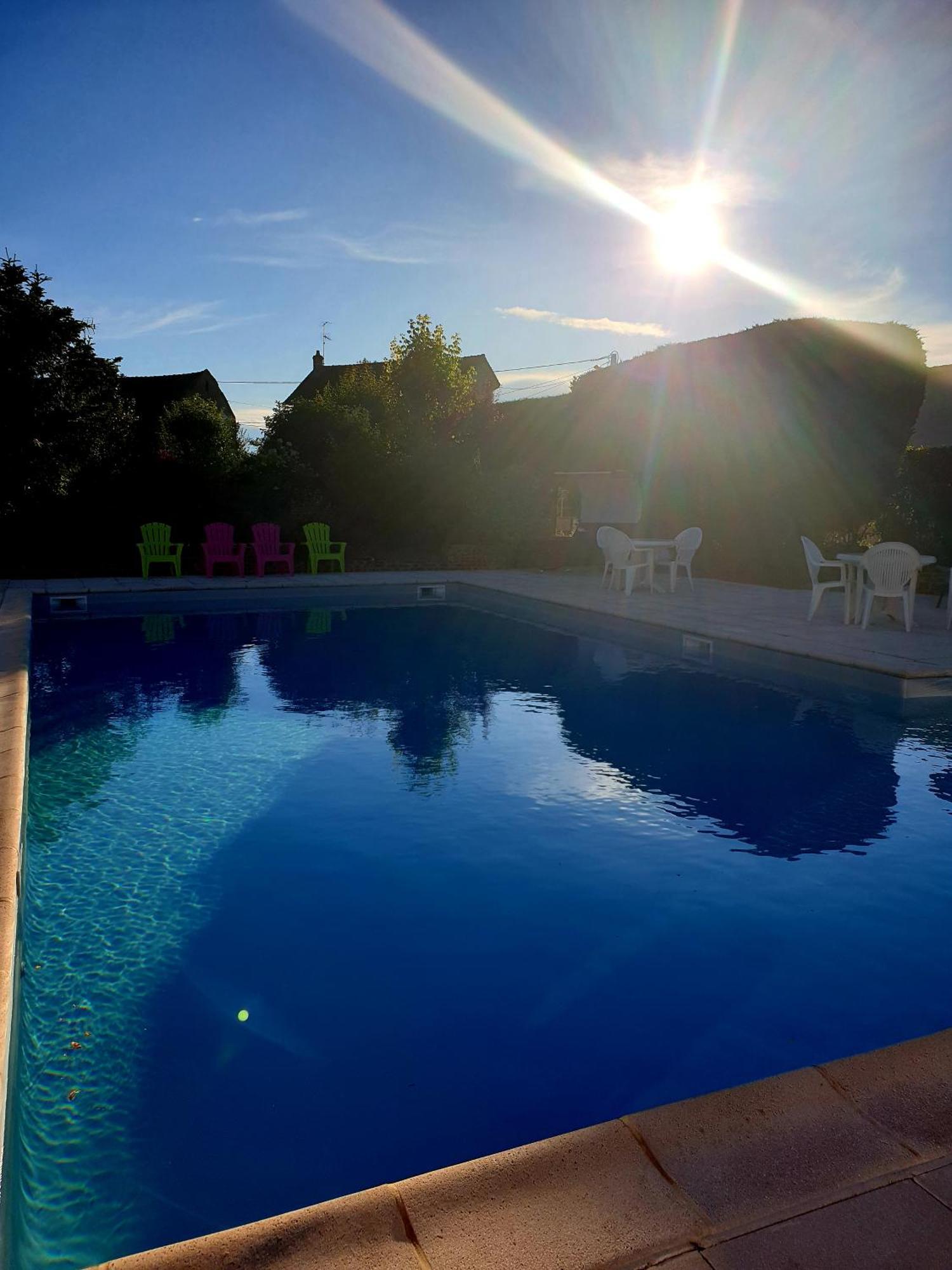 Brit Hotel Dak Hotel Avallon Eksteriør bilde