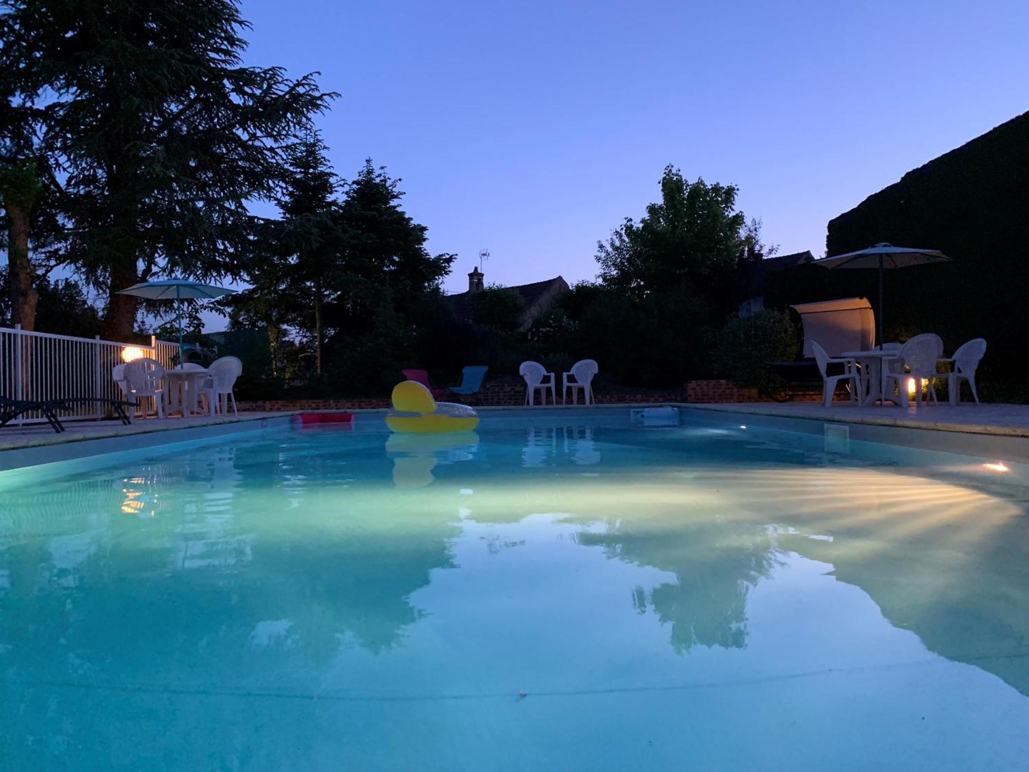 Brit Hotel Dak Hotel Avallon Eksteriør bilde